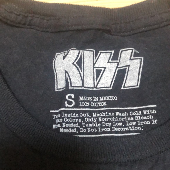 Kiss Band Graphic Music World Tour 77 Black Tee Shirt Medium - Picture 4 of 8